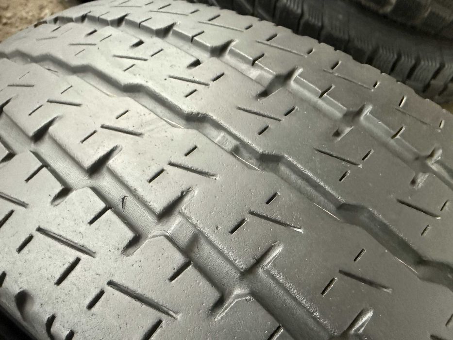 2x Anvelope Vara 195/70 r15c - Toyo H08