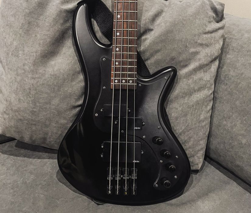 Электробас Schecter Stiletto Stealth 4