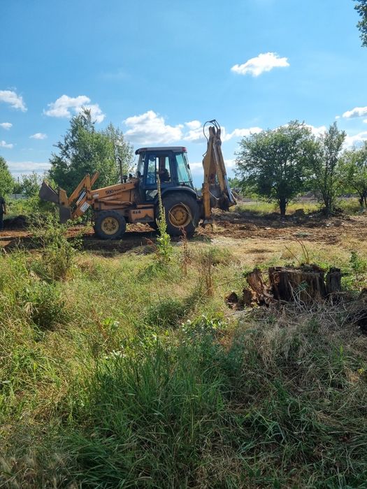 Услуги с мини багер комбиниран багер и самосвал