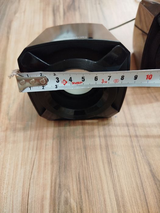 Продам колонки microlab B16