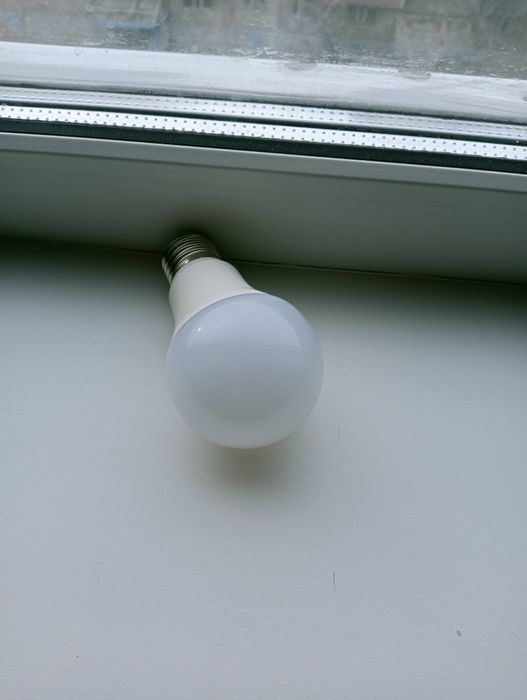 Продам лампочки энергосберегающие