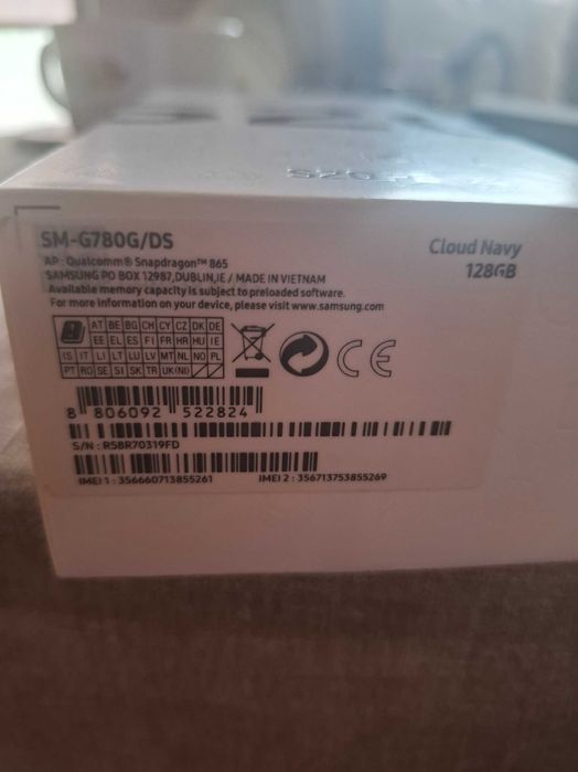 Samsung  Galaxy S20FE