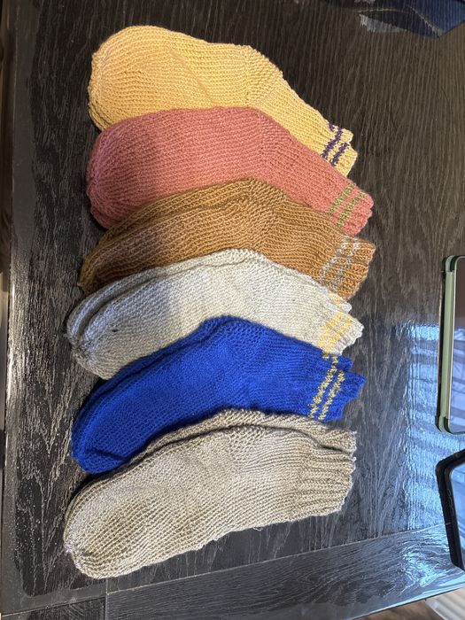 Vând șosete croșetate