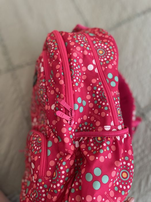 Раница за училище