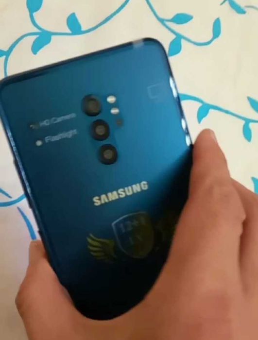 Продам Самсунг J5 New