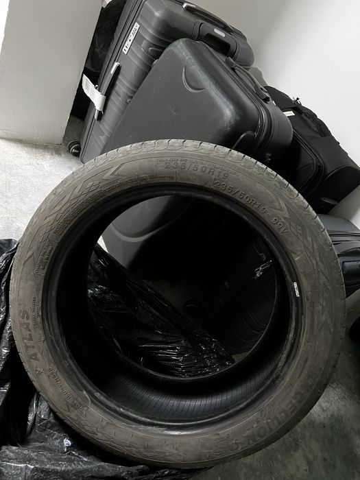 Резина 235/50/19