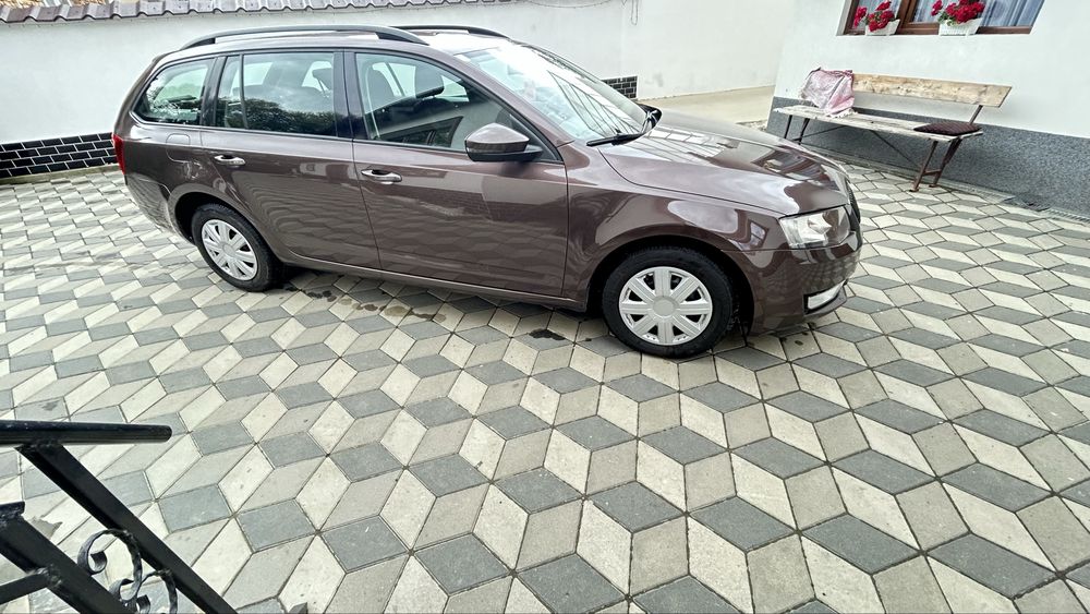 SKODA Octavia 2015 — imagine 4