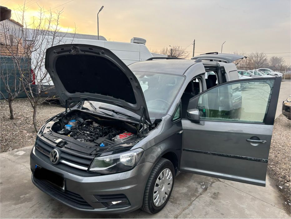 Volkswagen Caddy 2.0 diesel MaxiLife, 7 locuri, 2017
