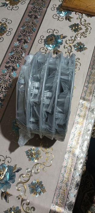 Sotiladi Damas kalpak