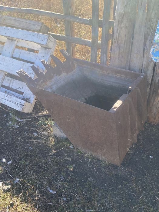 Продам Ковш от эксватора