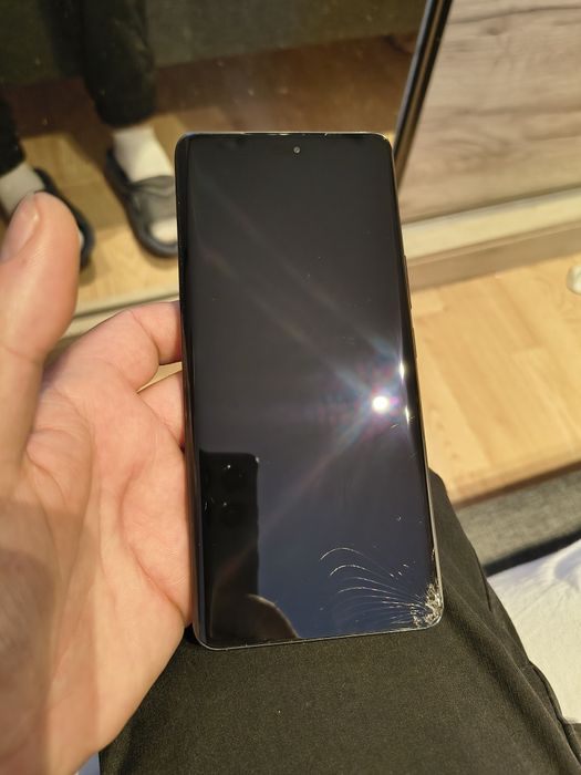 Vând schimb Honor Magic 7 lite