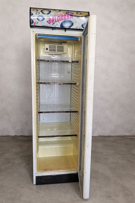 Хладилна витрина Baldaran – работеща, за магазин/заведение