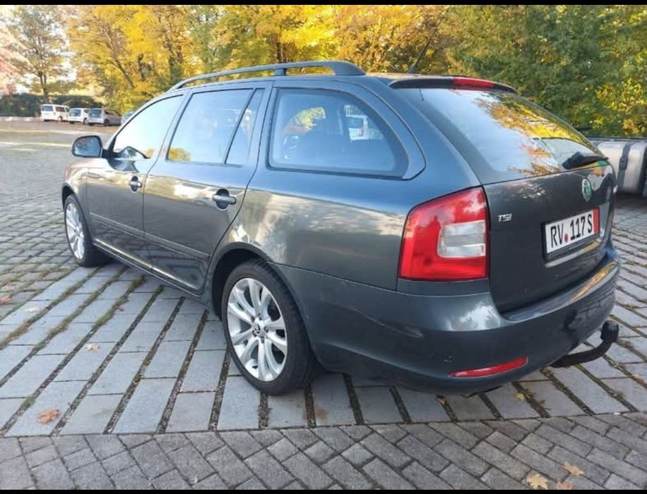 Vând Skoda Octavia, anul 2010, euro 5, adusa pe roti din Germania.