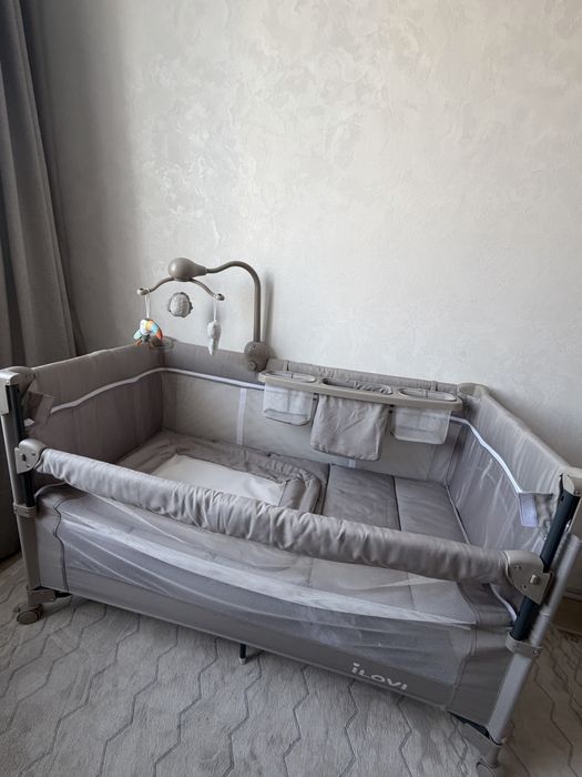 Кровать для новорожденных