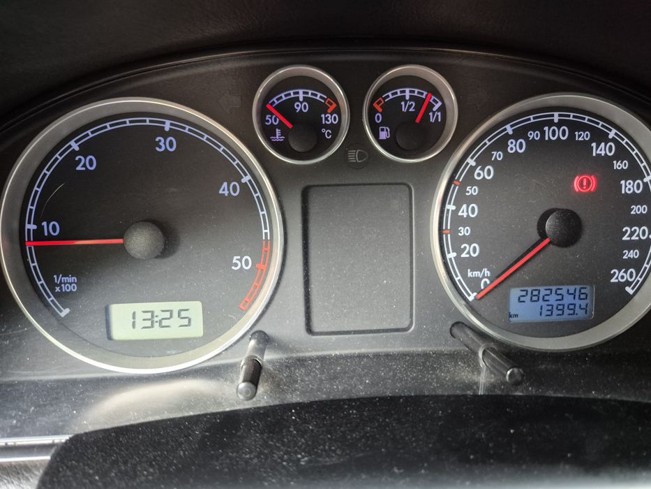 VOLKSWAGEN Passat 2002 — imagine 5