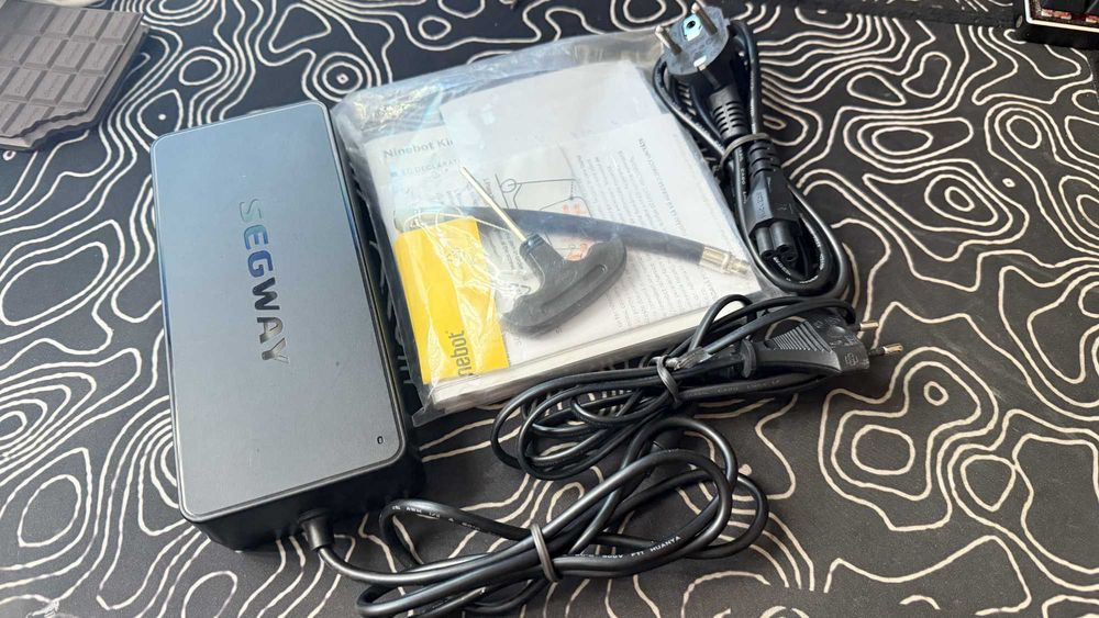 Trotinetă electrică Segway Ninebot MAX G2