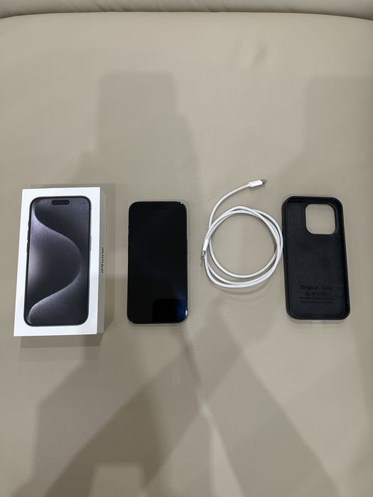 Iphone 15 PRO 256  черен