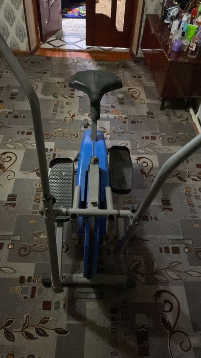 Эллиптический Тренажер