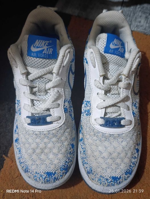 NIKE AiR Force 1 low limited 37.5