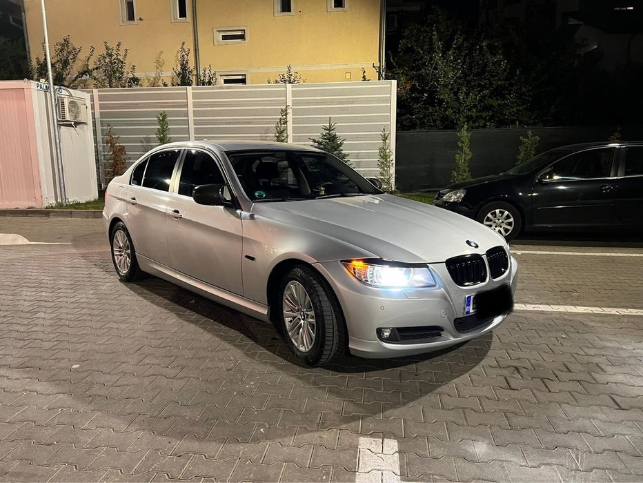 Bmw  e90 318 d face lift