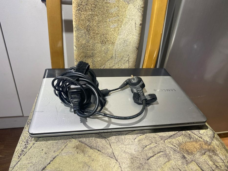 Samsung intel core i5/Nvidia GeForce/OZU 8GB/SSD