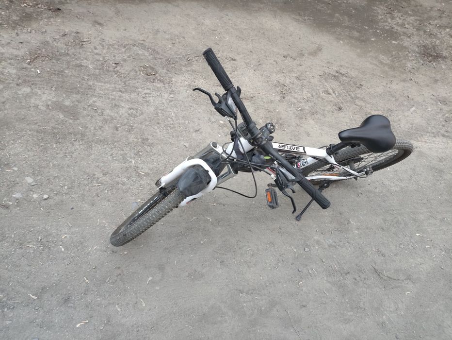 Продам велосипед BATLER состояние хорошие