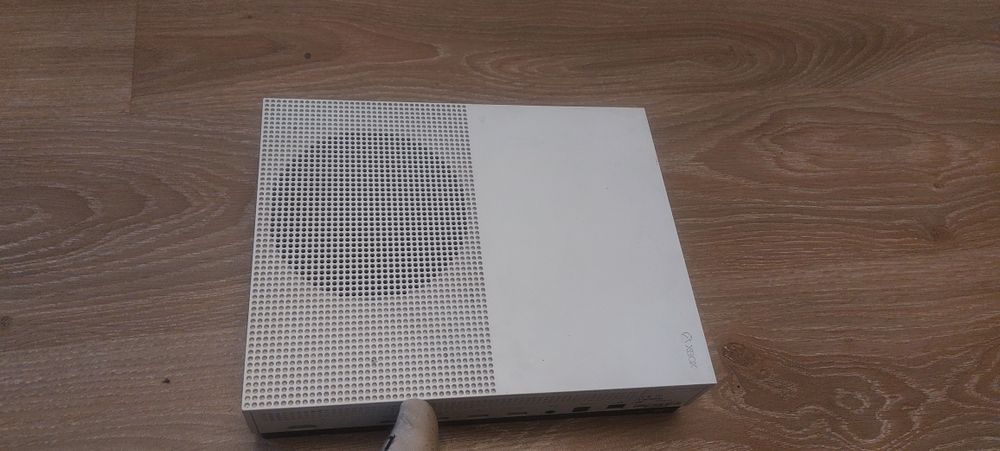 Xbox one s приставка