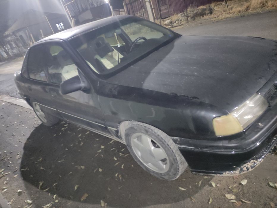 Опель векра А 1994ж