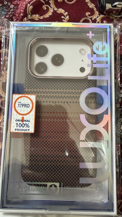 Айфон 17 про чехол
