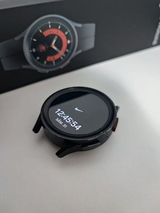Samsung Galaxy Watch 5 Pro LTE 45mm Negru - Fullbox, Ca Nou + 3 Curele