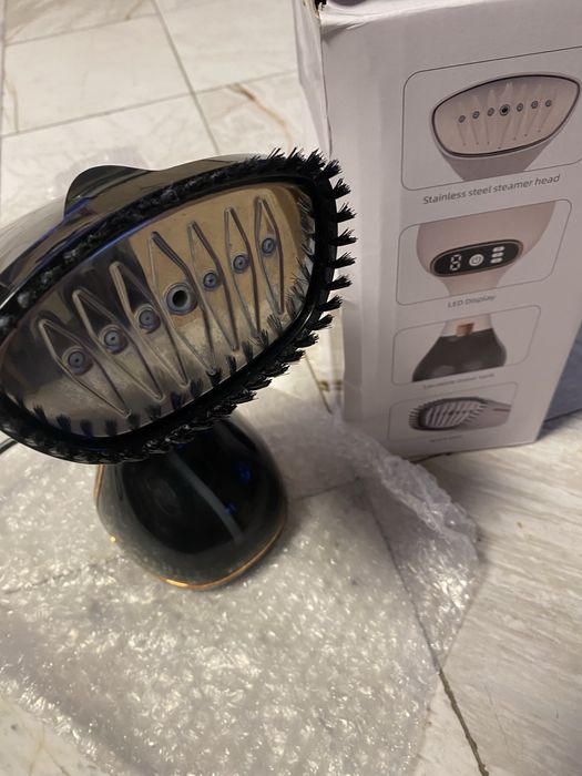 Нов уред за гладене с пара