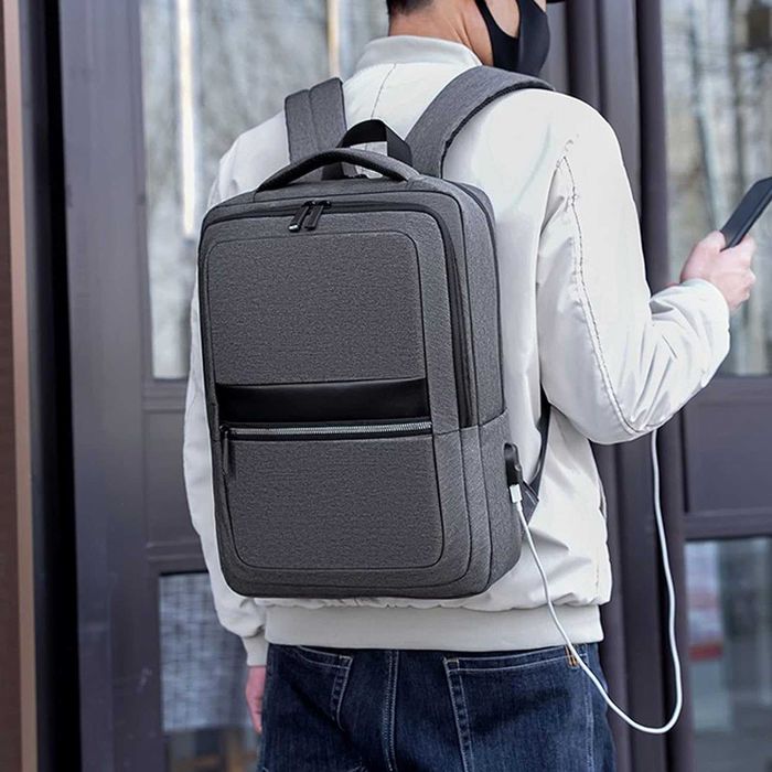 Раница за лаптоп  с бизнес водоустойчив дизайн