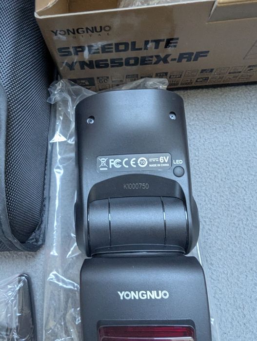 Нов комплект за Canon – светкавица YN650EX-RF + синхронизатор YN560-TX