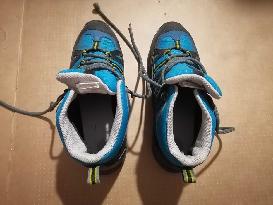 Adidasi sport copii Decathlon marime 36