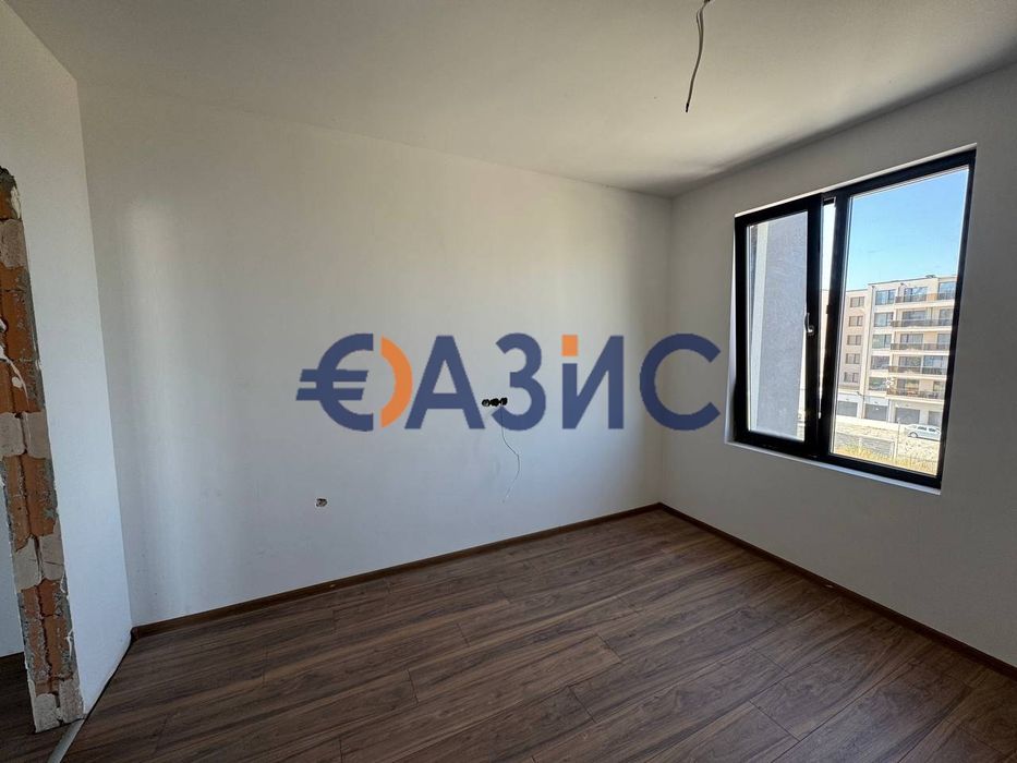 Продава се Двустаен апартамент в Поморие - 67 кв.м за 1717 €/кв.м - Снимка #6