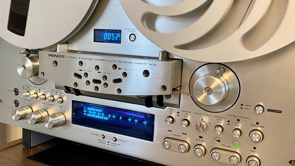 Vand Magnetofon Pioneer RT 909