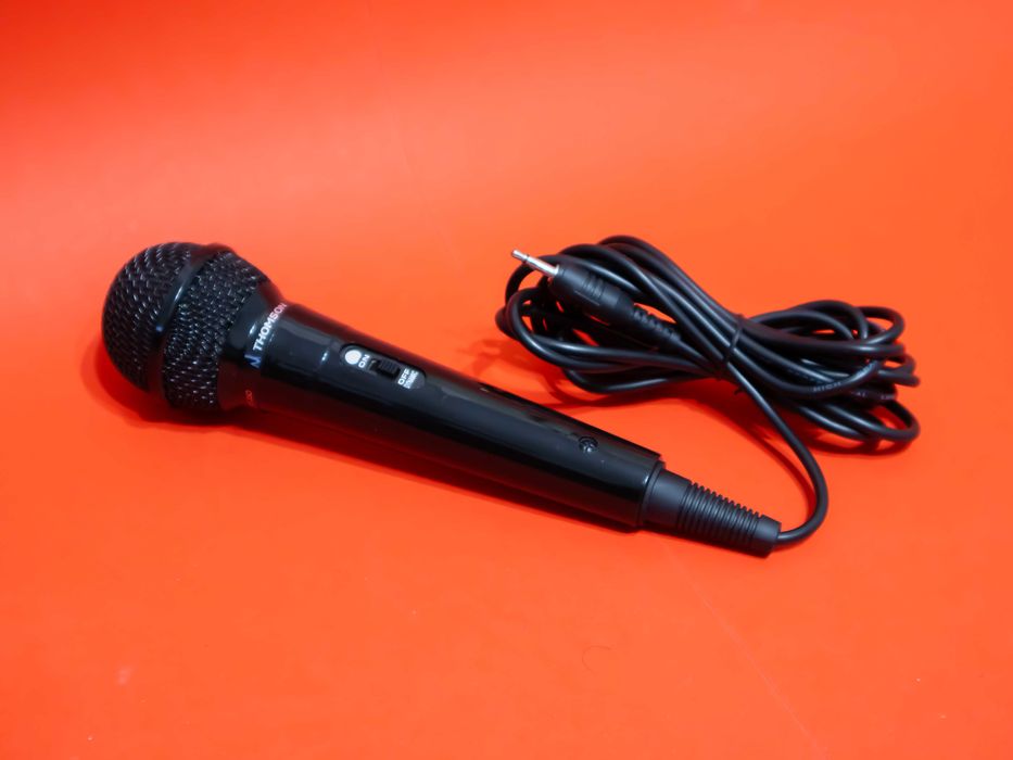 HAMA THOMSON M135D Динамичен Микрофон Внос Литва Като Нов Тестван