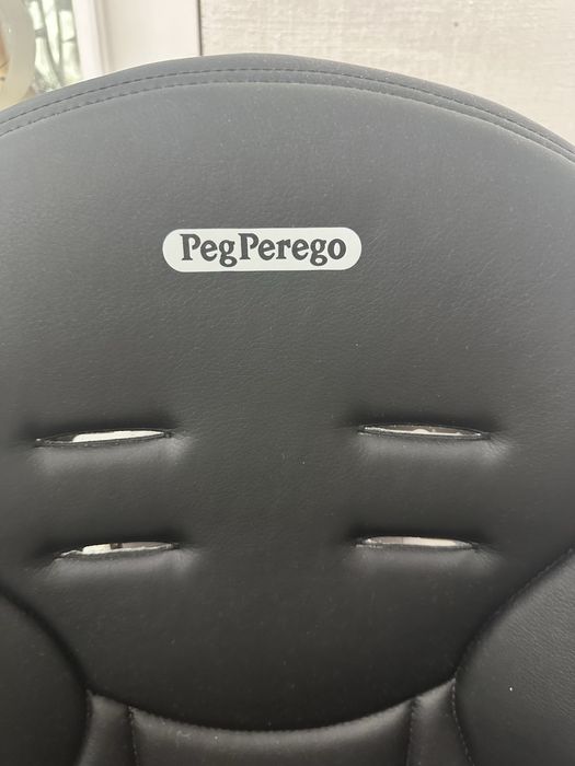 Стульчик для кормления Peg-Perego Siesta Follow Ме
