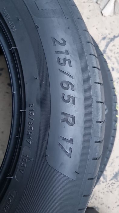 2 Anvelope Vară Michelin Primacy4  215 65 R17 Impecabile DOT5123.