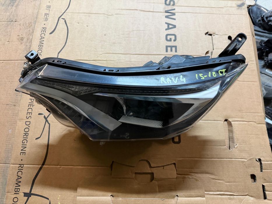 Far stanga Toyota Rav 4 Full Led 2015/2016/2017/2018
