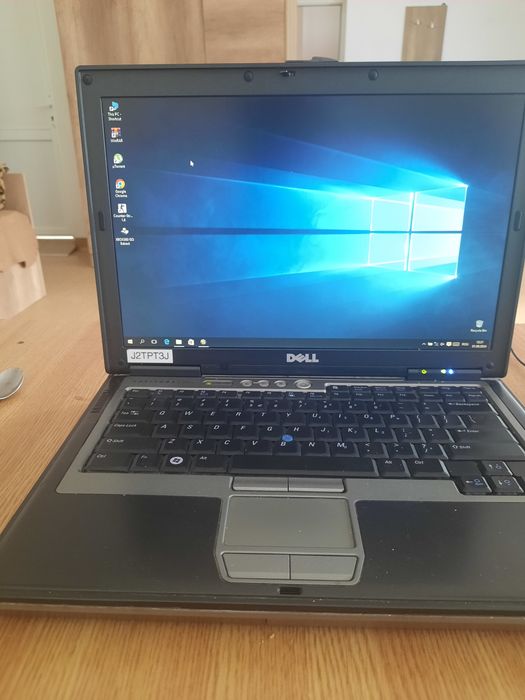 Laptop dell vând sau la schimb