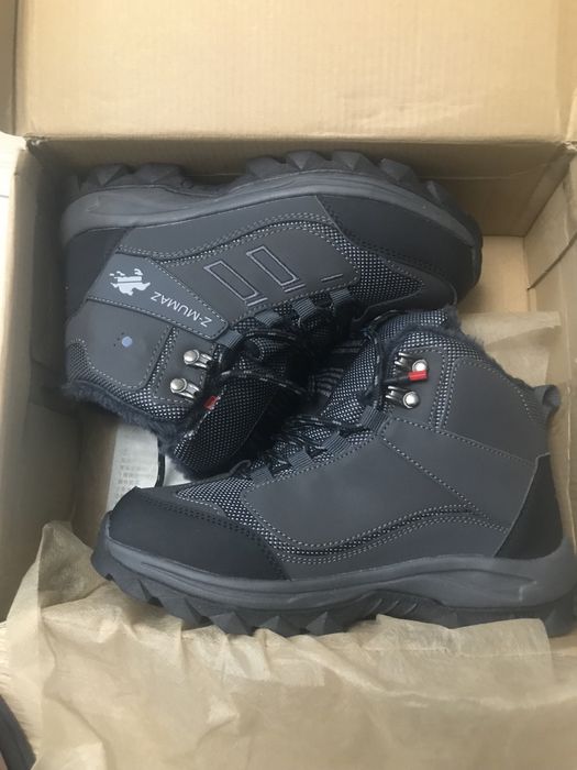 Кроссовка 36 р очень качественный