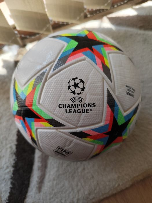 Adidas Finale 22  чисто нова топка, Champions League