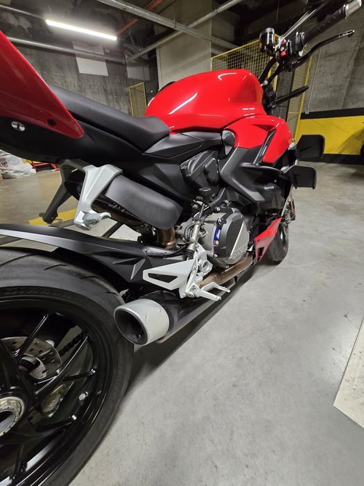 Ducati streetfigter v2 2023 Variante auto