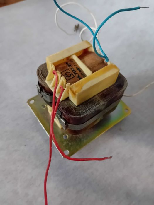 Трансформатор 50VA, 27,8V, 10,7V нов