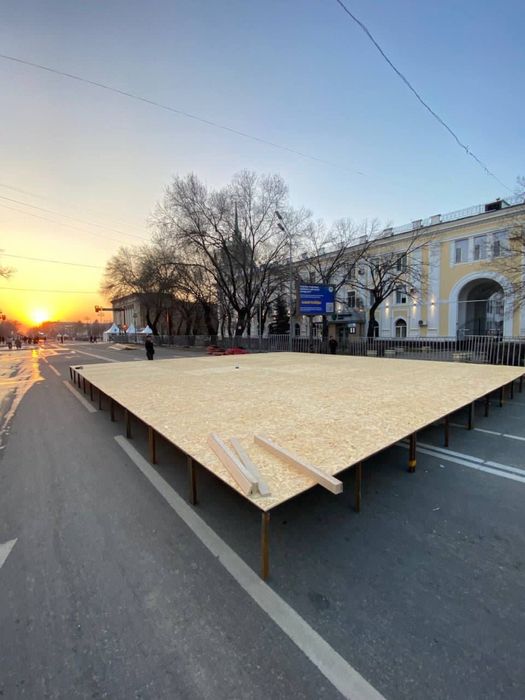 Юрта Хан киіз үйі ағаштан(сәмбі талдан) жасалған