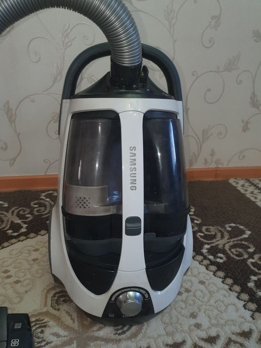 Продам пылесос в хорошем состоянии
