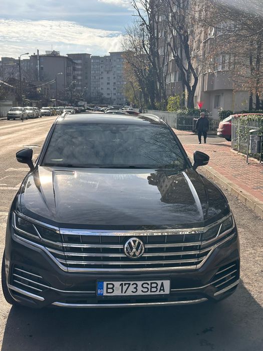 Touareg Atmosphere 2019 144000 Km 39.900 E unic proprietar  impecabilă