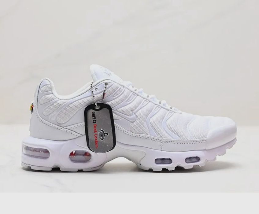 Кроссовки "Nike Air Max Plus" Оригинал!