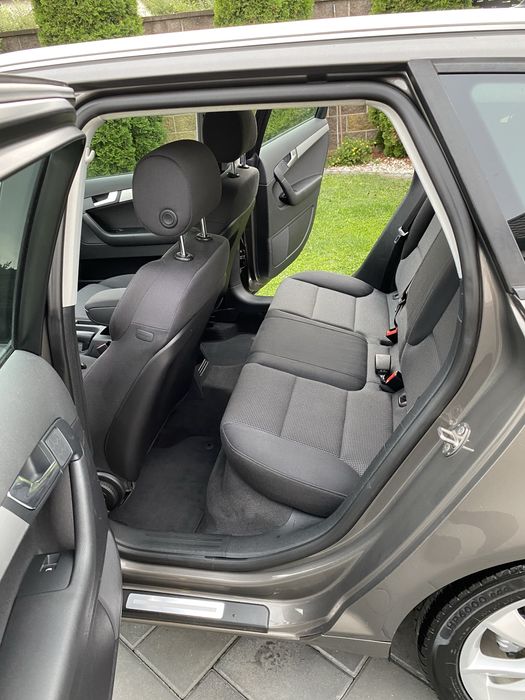 Audi A3-An-2012- 2.0-Tdi-140-Cp-Euro5-Bi-Xenon-Led-Navi-Full-imp-Germania-impecabila